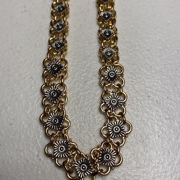 Two Tone Choker Necklace - Picture 5 of 6